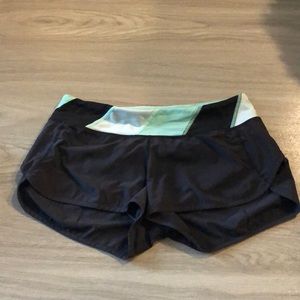 Lululemon speed up short 2.5”